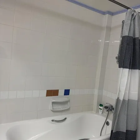 Aparthotel Basilica Holiday *